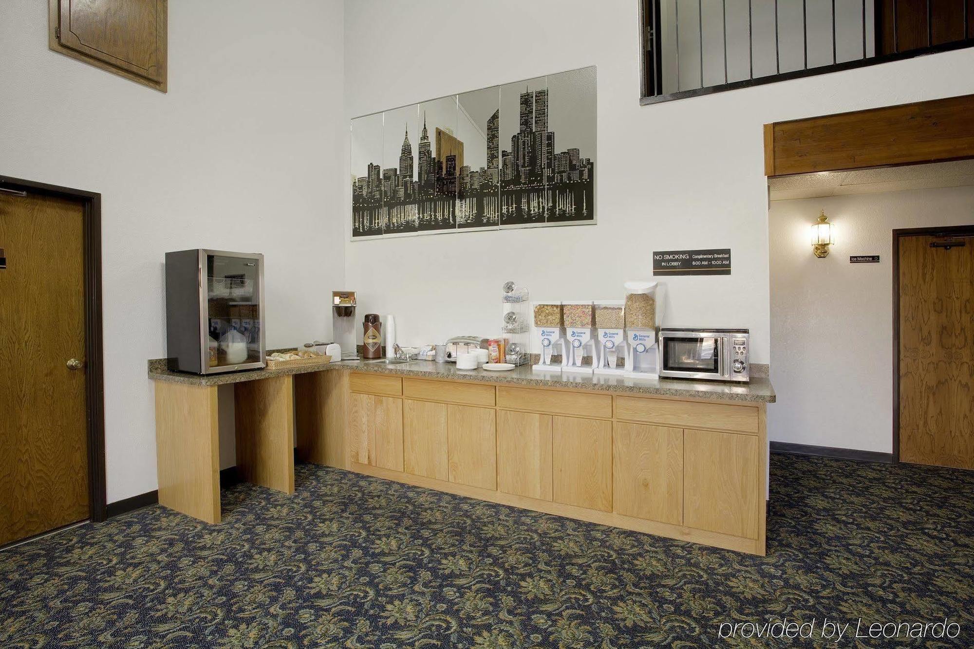 Waconia Inn And Suites المظهر الداخلي الصورة
