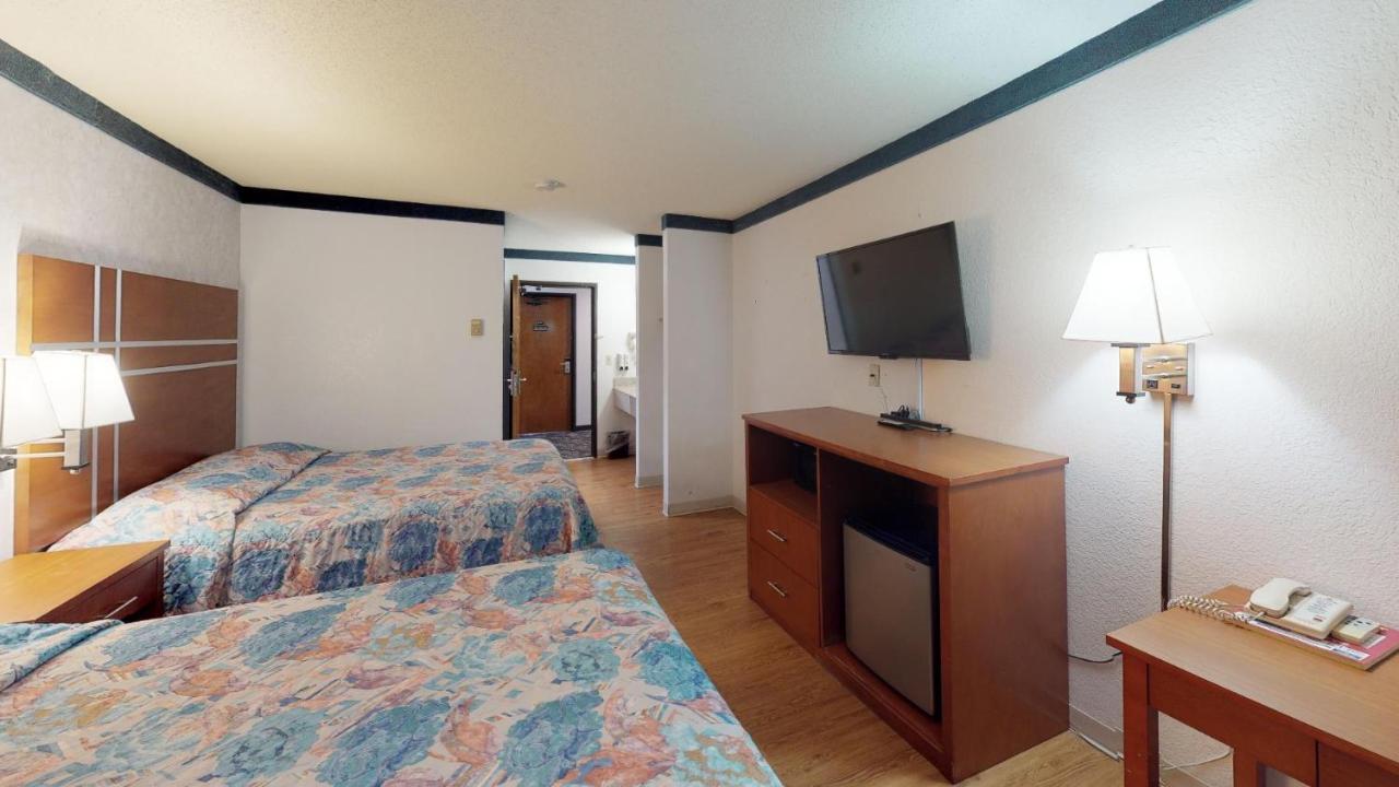 Waconia Inn And Suites المظهر الخارجي الصورة